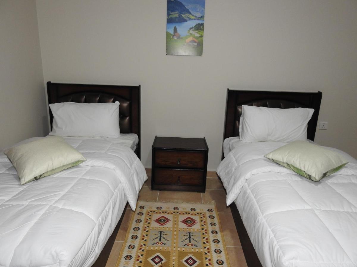 Amro Petra Apartment Wadi Musa Bagian luar foto