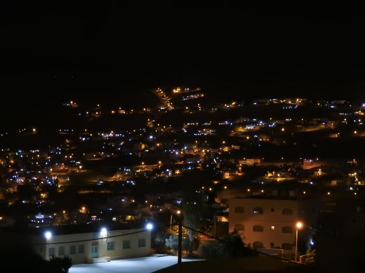 Amro Petra Apartment Wadi Musa Bagian luar foto