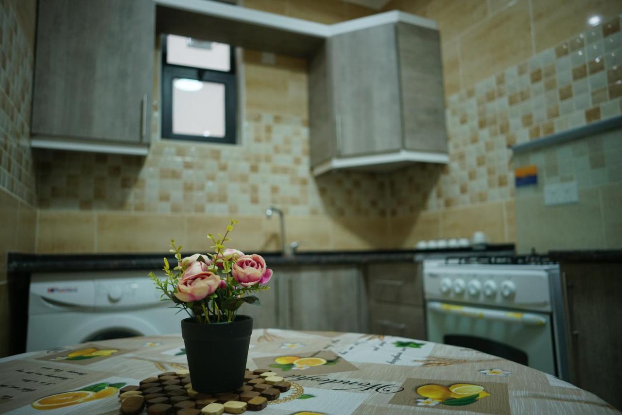 Amro Petra Apartment Wadi Musa Bagian luar foto