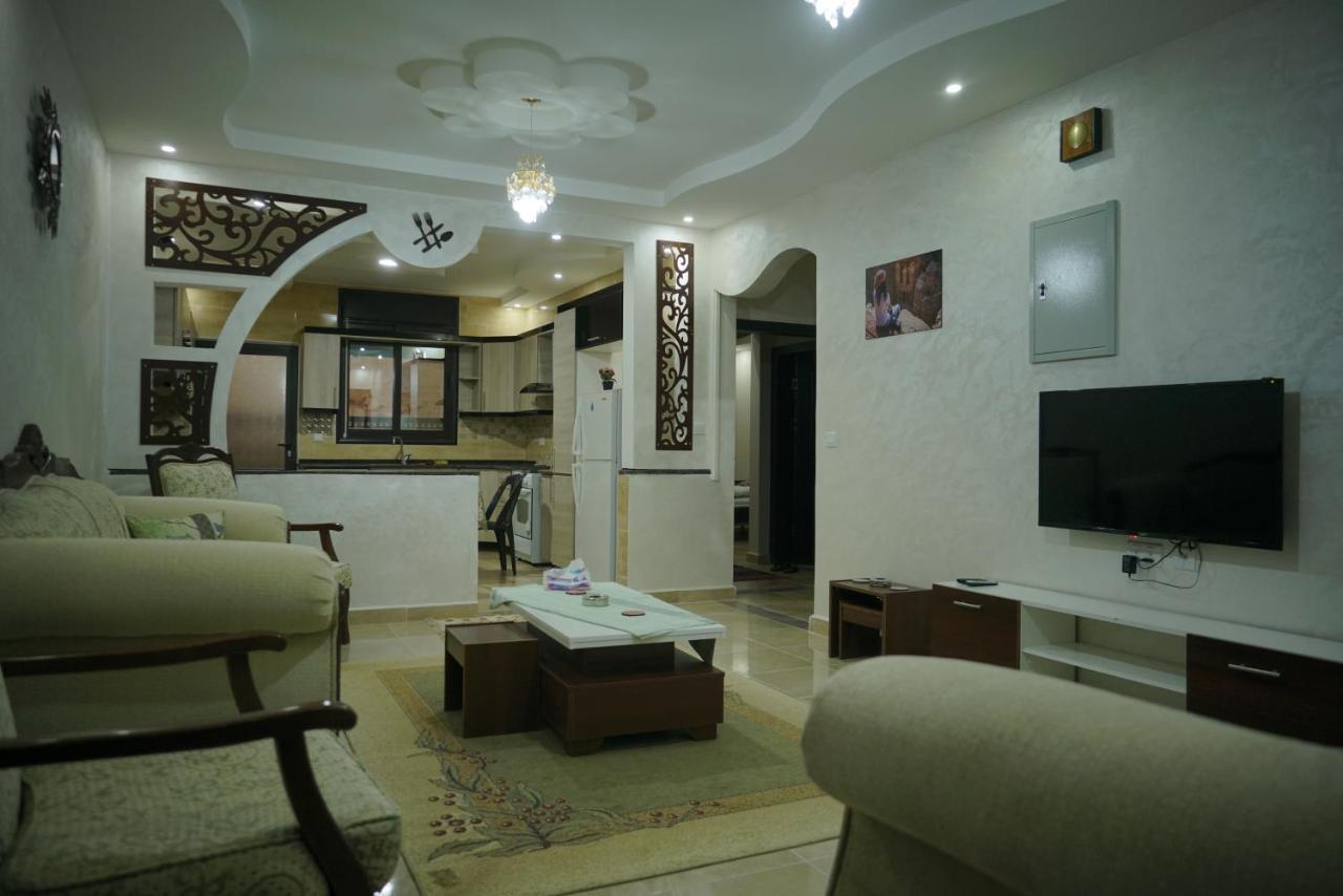 Amro Petra Apartment Wadi Musa Bagian luar foto