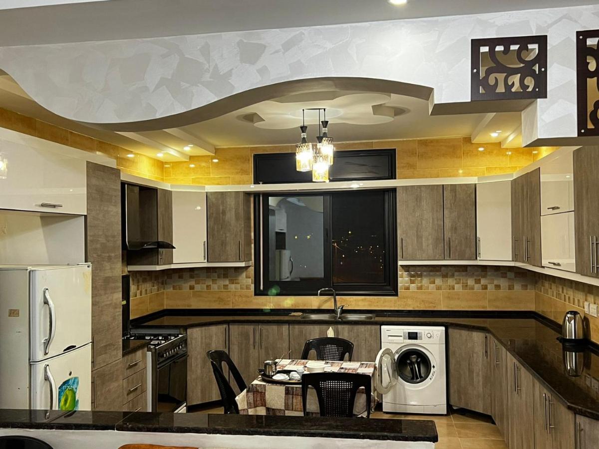Amro Petra Apartment Wadi Musa Bagian luar foto