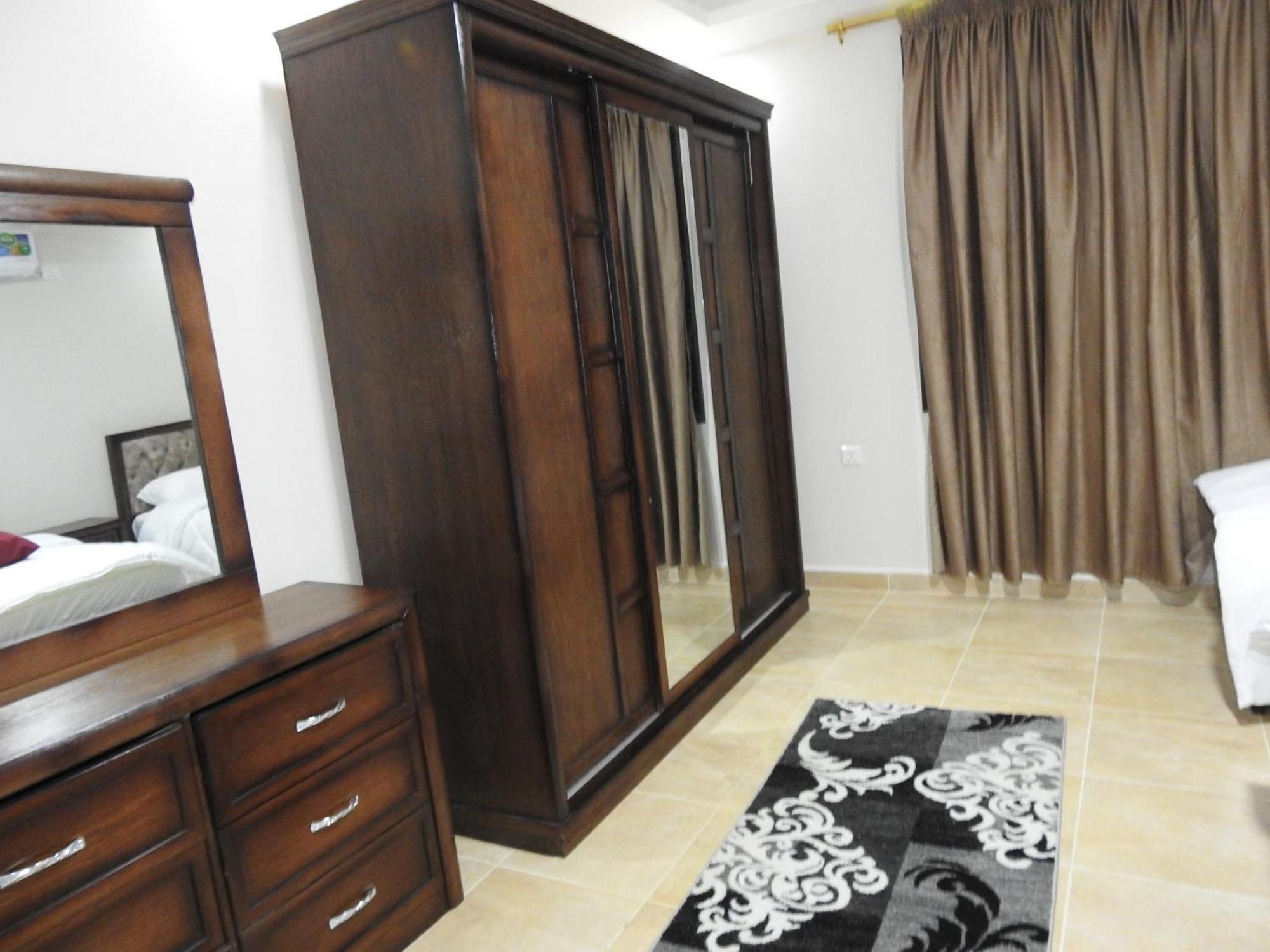 Amro Petra Apartment Wadi Musa Bagian luar foto